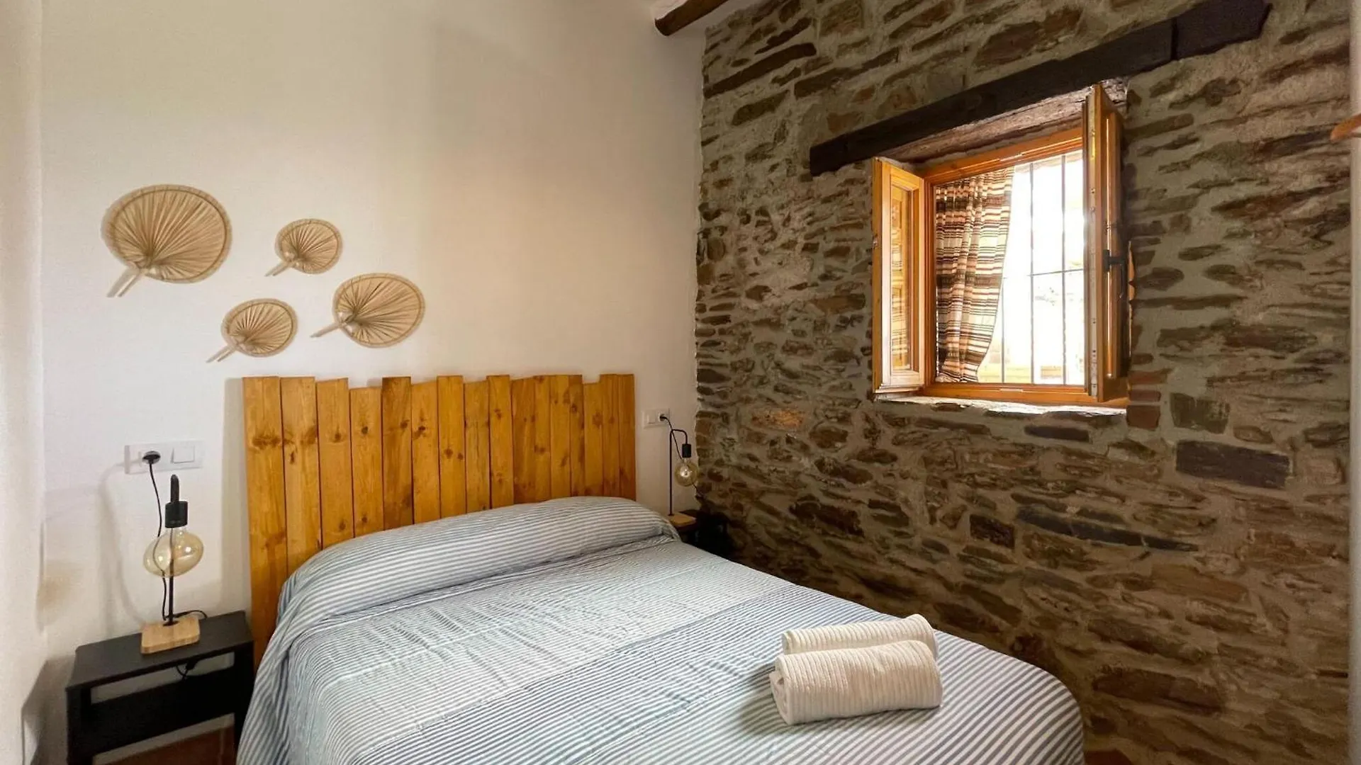 Complejo Two Houses With Private Pool And Chillout Las Hoyas del Barranco 0*,  Spain
